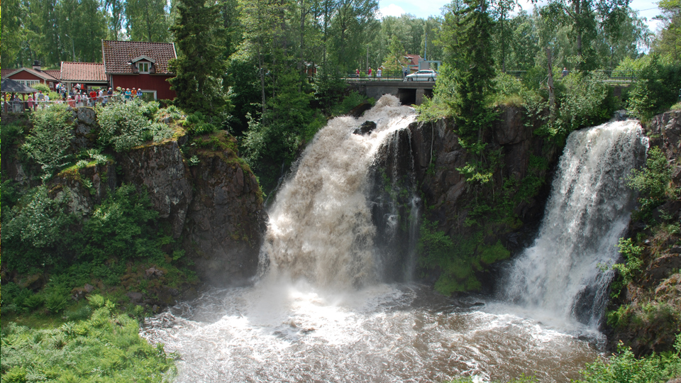 Bild över Stalpets vattenfall. 